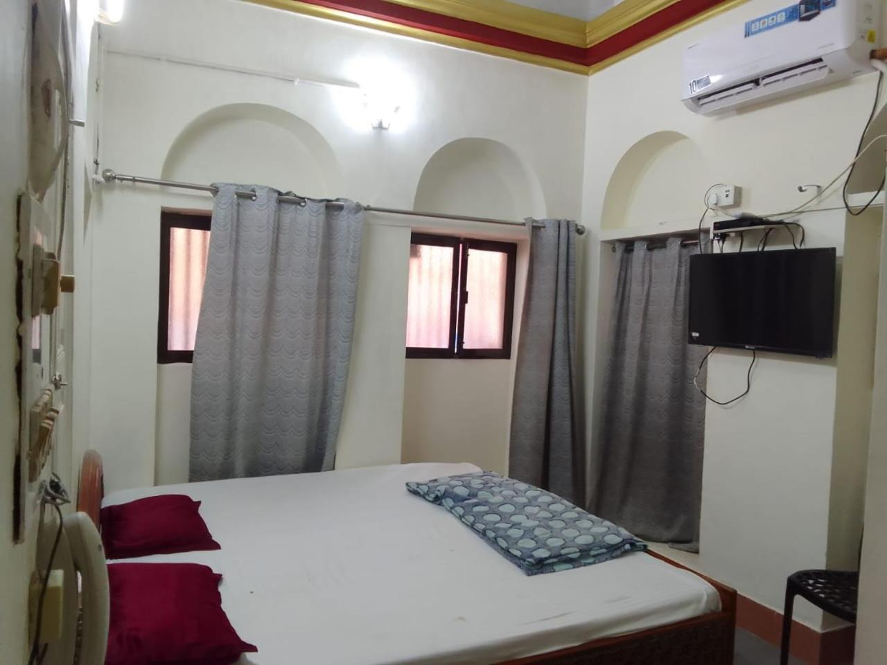 Ganga Fuji Home&Hostel By Keymagics Varanasi Exterior foto